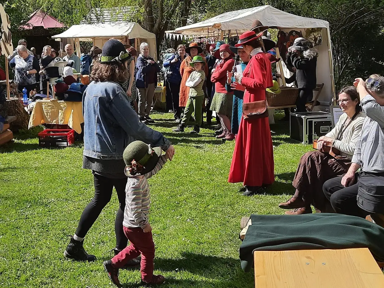19 25 Wollfest erfreut Familien