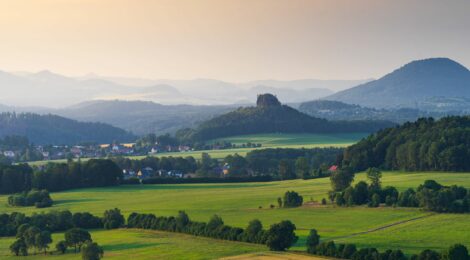 Ausblick vom Wolfsberg zum Zirkelstein. Foto: Philipp Zieger